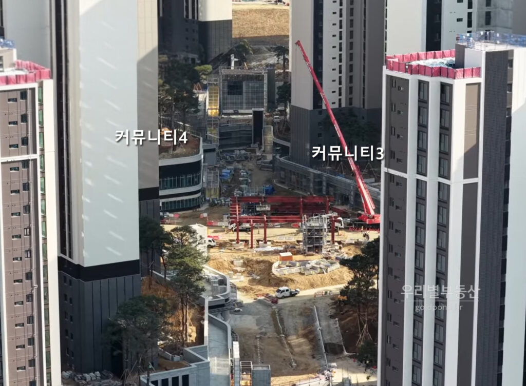 디에이치방배커뮤니티
